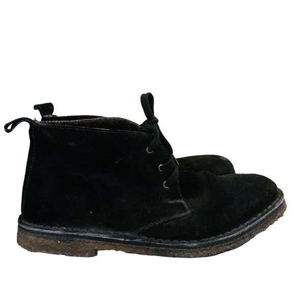Vince Candice Suede Shearling Chukka Boot (Black) - Picture 1 of 8